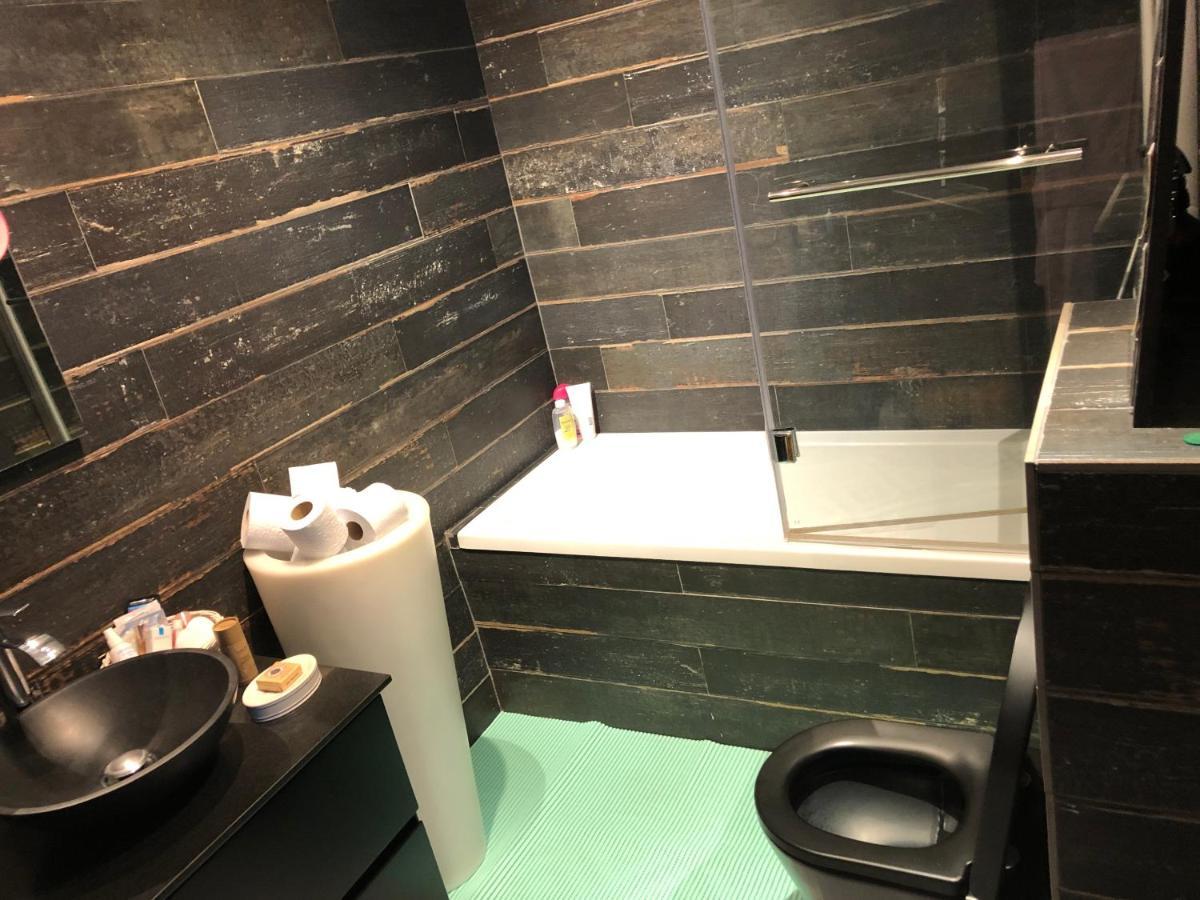 Chambre D'Hotes Dans Une Cadre Bucolique ... Lasne Exteriör bild